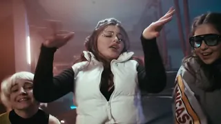 Masha Danilova   ЛАМПОЧКИ Official Video ПРЕМ'ЄРА КЛІПУ 2023