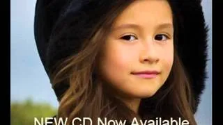 O Holy Nigt - Incredible Clid Singer 7 yrs Old