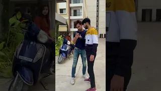 Ye to gay nikla😡😅 #viral #shorts #comedy #foryou #trending #funny #couple