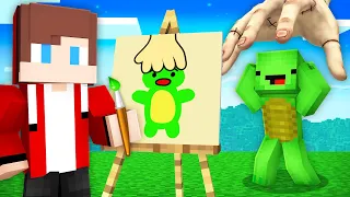 JJ And Mikey Were GRABBED BY A BIG HAND! WHO DID IT in Minecraft Maizen