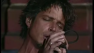 Audioslave - Like a Stone (Live on The Late Show Marquee 2002) Legendado em (Português BR e Inglês)