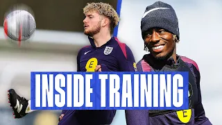 Elliott's Rondos Nutmeg, 🤩 One-Touch Strikes & Young Lions Meet The Fans | Inside Training