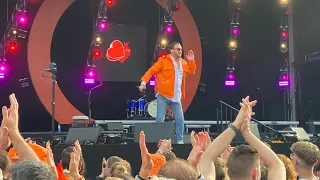 Tino Martin - Loop Niet Weg LIVE @ Koningsdag Emmen 27-04-2024