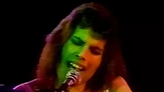 Queen - You Take My Breath Away - Live At Hyde Park 1976 (HQ)