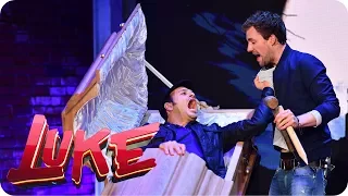 Dracula auf türkisch! Halloween-Impro! | Luke! Die Woche und ich