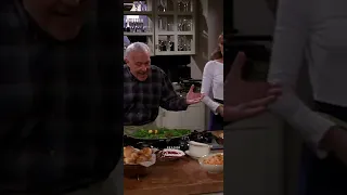 Do NOT mess with Marty’s Thanksgiving dinner☝️🦃 #Frasier #Thanksgiving #ParamountPlus #Shorts