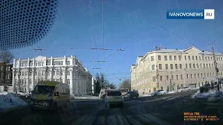 ДТП на перекрестке проспекта Ленина и улицы Громобоя в Иванове