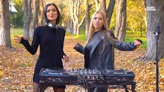 Korolova & Krismi: "Live @ Radio Intense in Kiev / Ukraine" (Set: 11.11.2021) + + + Brengalove + + +