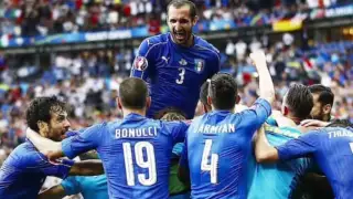 Deutschland : Italien 7:6 EL Highlights EM 2016