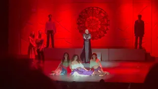 Belle Türkçe Notre Dame’ın Kamburu müzikal