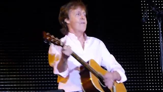 Paul McCartney - Love Me Do / Blackbird / Give Peace a Chance / Here Today - Pinkpop 12-Jun-2016