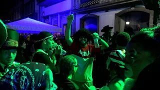 Do Teatro Angrense à Rua de São João festeja-se o Carnaval terceirense