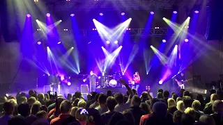 Paul Heaton & Jacqui Abbott - Song for whoever - Bridlington Spa 08.12.17