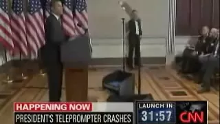 President Obama's Teleprompter Crashes During Speech!