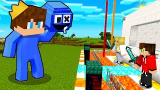 BLUE RAINBOW FRIENDS SmileSlow vs TAJNA BAZA w Minecraft!