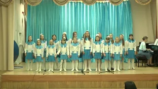 Образцовый вокальный ансамбль «Весенняя капель» (1 - «Кисточка»  2 - «Таня-Рёвушка»)