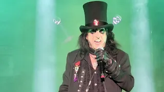 Alice Cooper - Feed My Frankenstein - LIVE!! in 2022 @ the Greek Theater - musicUcansee.com