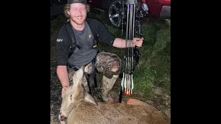 DOE DOWN WITH THE RECURVE! | Traditional Bowhunting