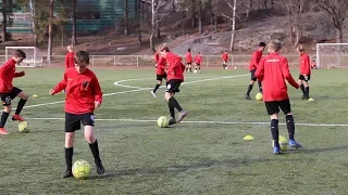 Så här tränar Brommapojkarna P06:1 inför en viktig cup - Fotboll24 besöker