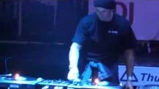 DJ Tutor at Donington Park BPM show 2007 (MC is CutMaster Swift)