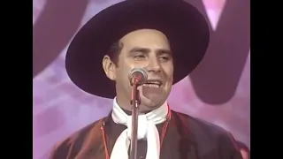 Chaqueño Palavecino / Chacarera Del Olvido (CMTV 2000)