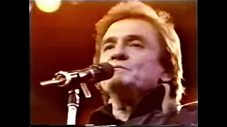 Johnny Cash - Get Rhythm (Live in Edinburgh) | Christmas in Scotland (1981 Christmas Special)