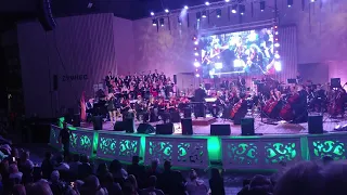 Polska Orkiestra Muzyki Filmowej & Beata Kozidrak - Biała Armia (Żywiec 2019)