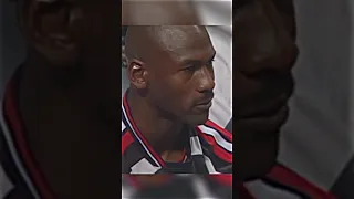 Michael Jordan's reaction to young Kobe Bryant after making a SLAM 😳 #shorts