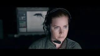 Amy Adams Communicates With Aliens in First 'Arrival' Trailer