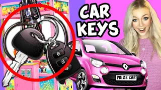 CAR KEYS LOCKED INSIDE OF CLAW MACHINE!!!