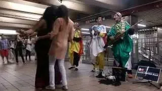 Innove gnawa with caridad dancing