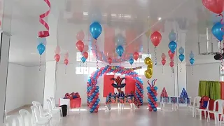 Decoración de él hombre araña en globos