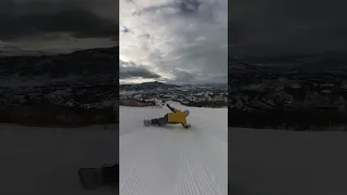 Extremely Fun Snowboard Carving