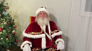 Santa sings happy birthday 🎈