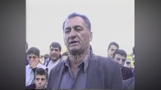 Banorët e Milotit protestë për mungesën e ujit dhe dritave - (31 Tetor 2003)