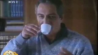 Caffè Lavazza con Nino Manfredi 1985 Più lo mandi giù e più ti tira sù
