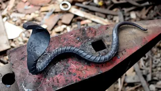 Simple Blacksmithing projects: Forging a Cobra snake from rebar