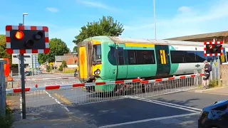 Chichester Basin Road Level Crossing, West Sussex