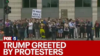 Protesters, supporters show up for Trump arraignment | FOX 5 News