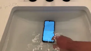 SAMSUNG Galaxy a13 water test? Water damaged ?