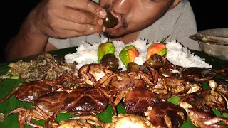 trapping crab with rotten eggs and eating in naga style.