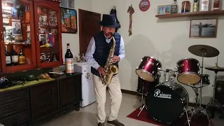 CELESTE un muy bonito y alegre sanjuanito para bailar