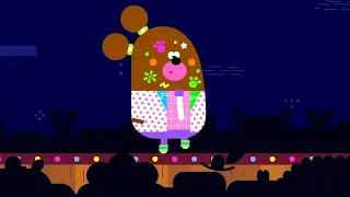 Play Dress up with Duggee | Hey Duggee