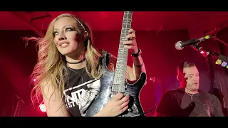 Nita Strauss - "Carmina Burana Remix" & "Power Rangers" (Market Hotel | 12-7-21)