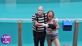 Tom the Mime at Seaworld Orlando #7