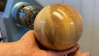 Woodturning - Secret Sphere Surprise !!