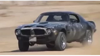 '71 Trans Am/ '73 Corvette in car chase