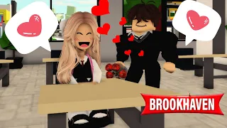 💖 MI PRIMER AMOR en la ESCUELA de BROOKHAVEN 💔 |  ValeryRm