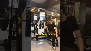 Worst spotter ever #viral #gym #funnyshorts #shorts