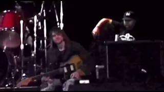 Courtney Love getting pissed off by Dave Grohl (HD)
